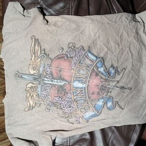 Women's Bon Jovi tshirt